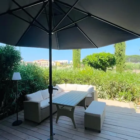 Refait A Neuf Standing Bord De Et Piscine Proche De St Trop 盖辛