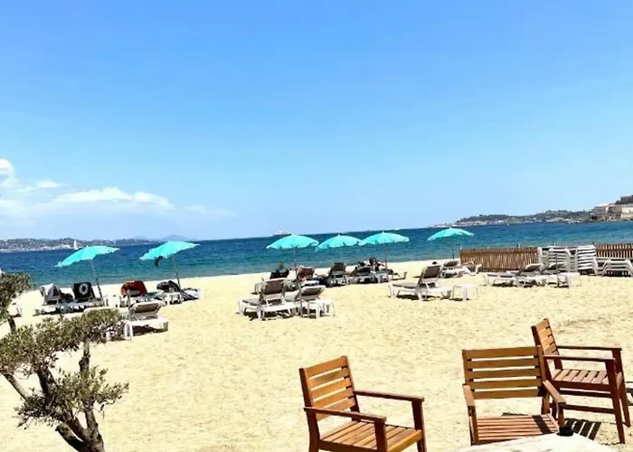 Refait A Neuf Standing Bord De Et Piscine Proche De St Trop Lejlighed Gassin