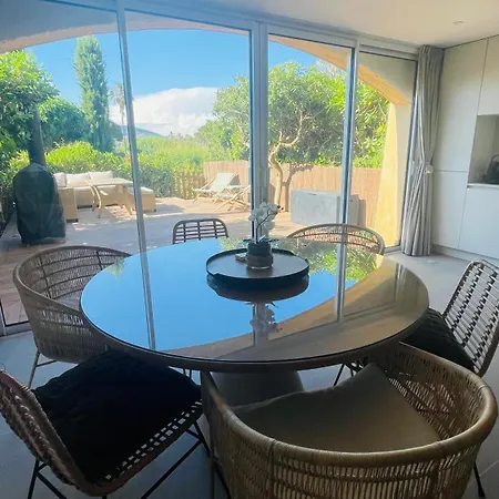 아파트 Refait A Neuf Standing Bord De Et Piscine Proche De St Trop *