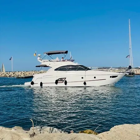 Refait A Neuf Standing Bord De Et Piscine Proche De St Trop Apartmán *