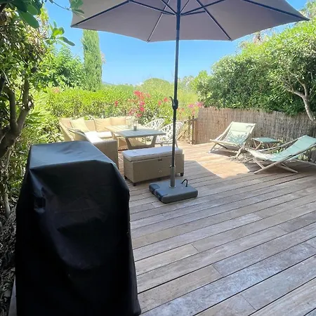 Refait A Neuf Standing Bord De Et Piscine Proche De St Trop Apartmán *